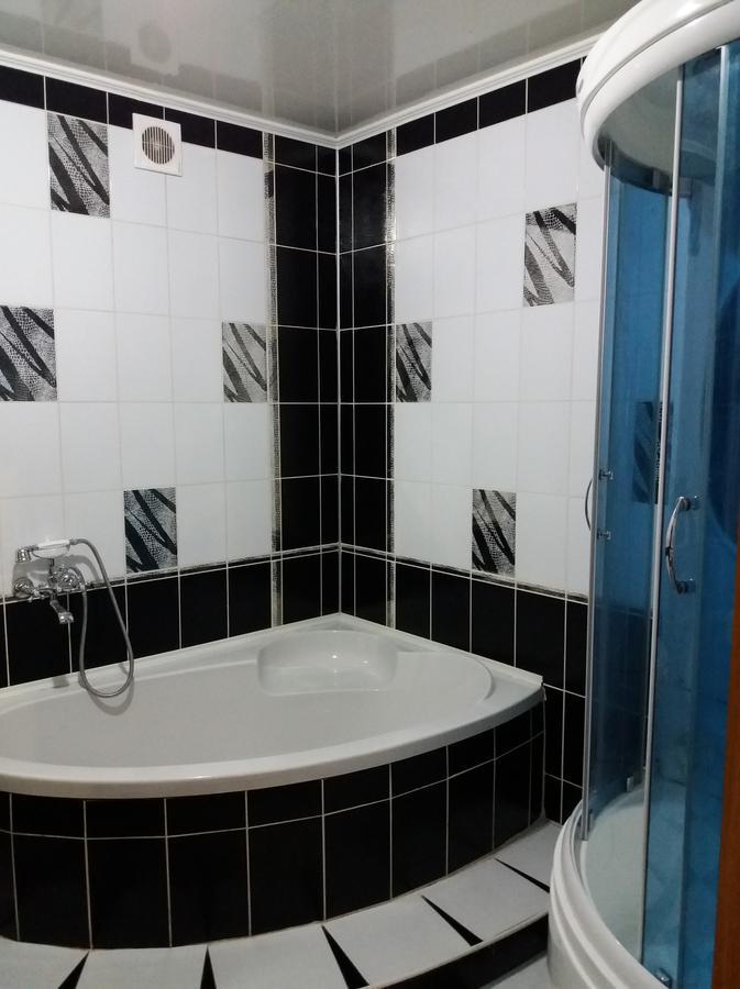 Apartmán 3-К Квартира Ivano-Frankivsk Exteriér fotografie